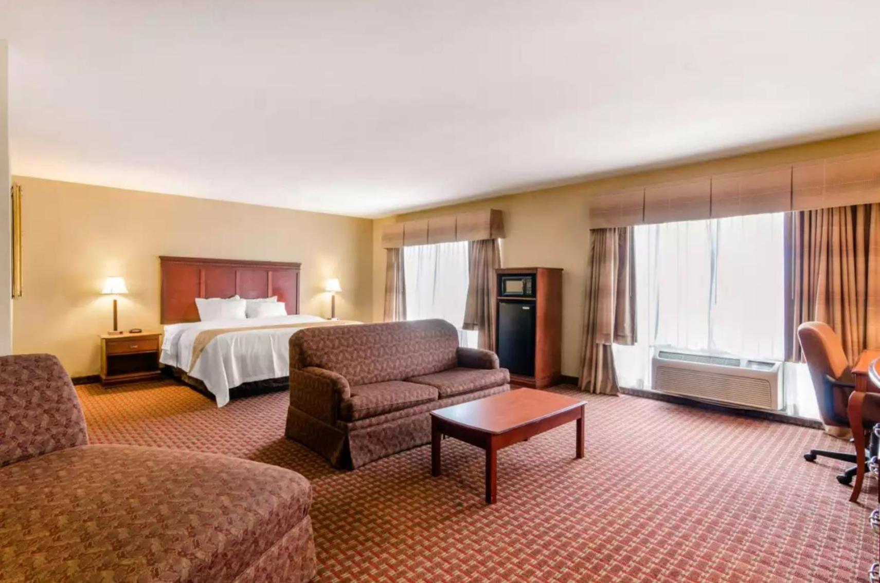 Precious Hotel كارثج المظهر الخارجي الصورة